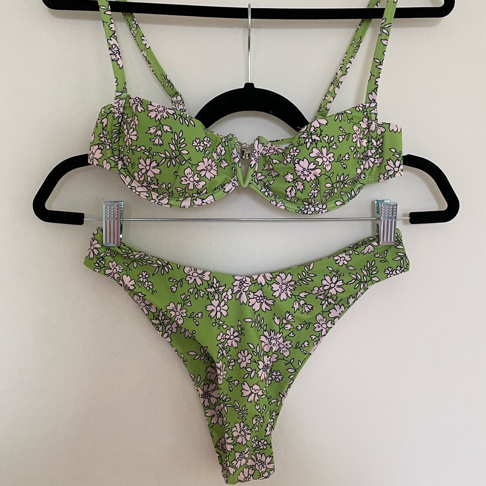 SHEIN Floral bikini
